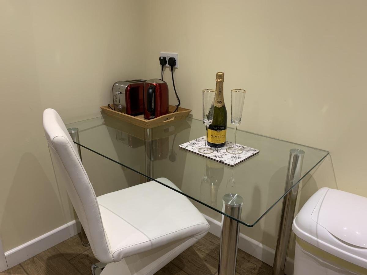 Southernwood - Garden Lodge 11 Didcot Εξωτερικό φωτογραφία