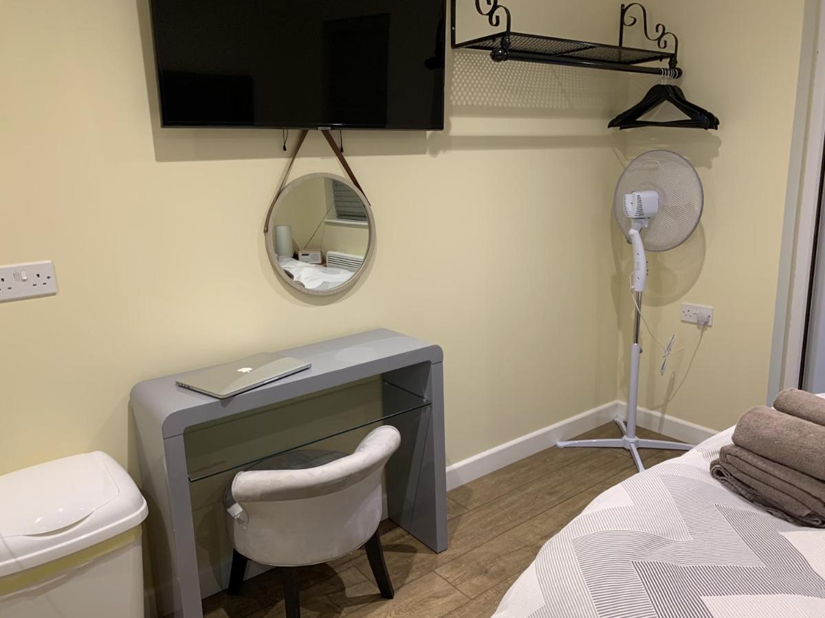 Southernwood - Garden Lodge 11 Didcot Εξωτερικό φωτογραφία
